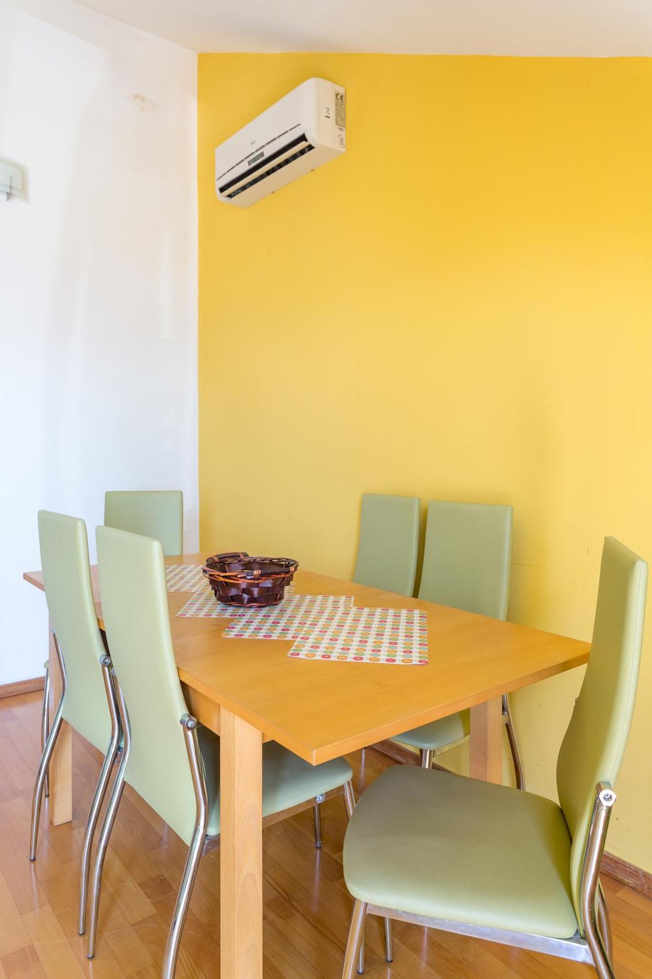 Sunrise Apartments Bol Rom bilde